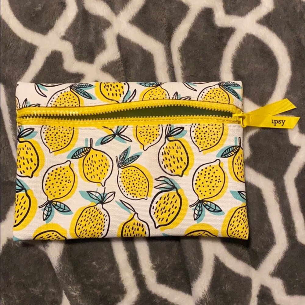 Makeup bag